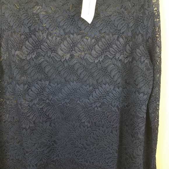 Banana Republic Navy Lace Blouse - Picture 2 of 6